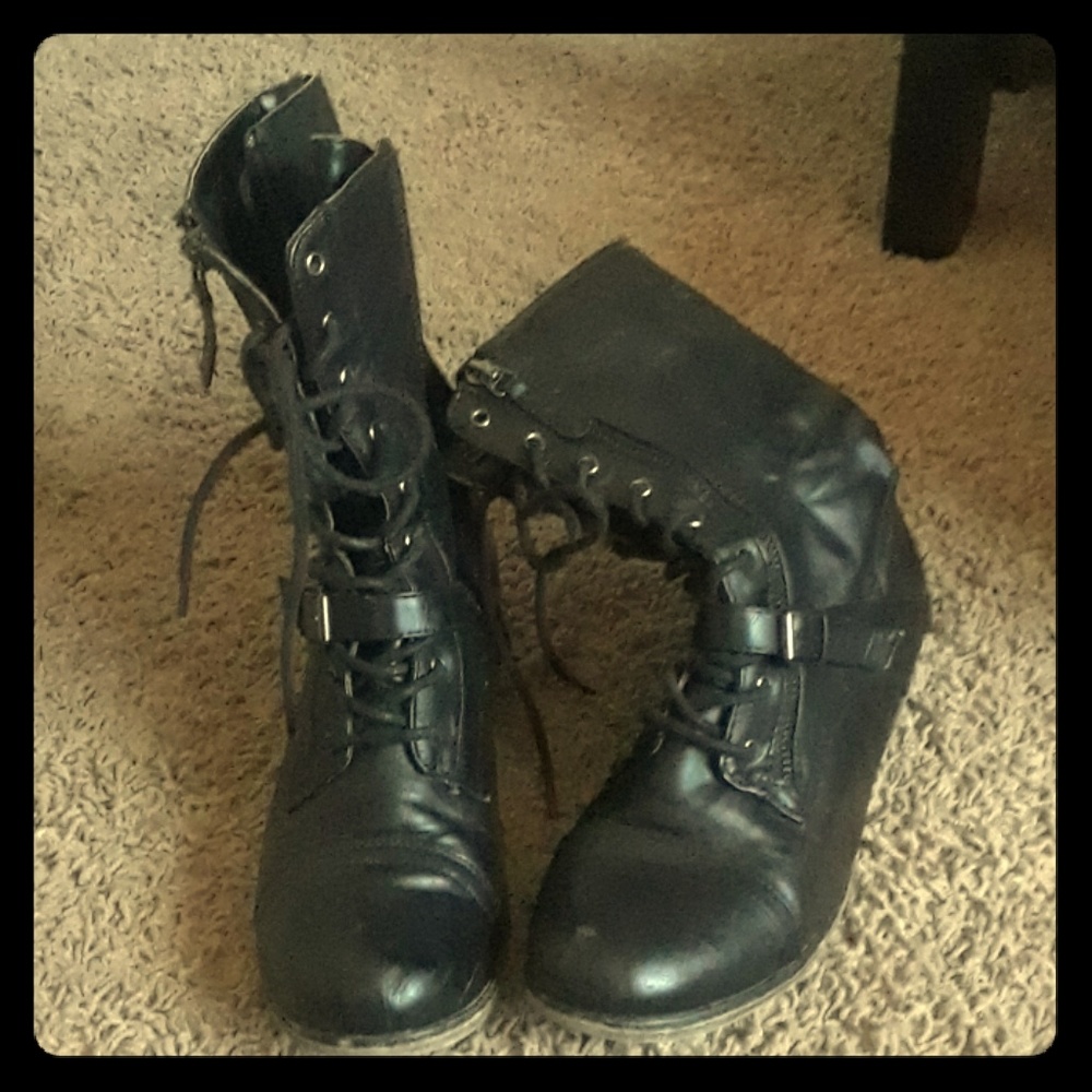 Black Lace up Boots